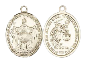 Jesus King of All Nations Gold-Filled Medal Large